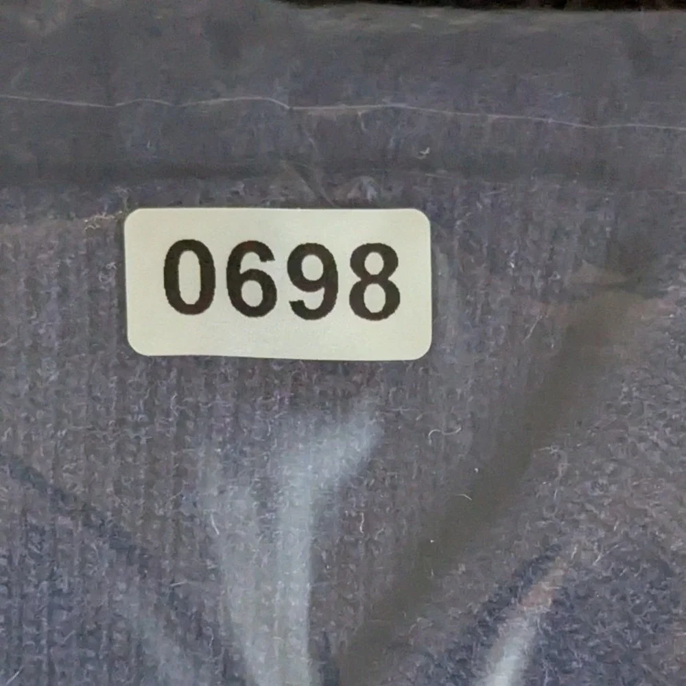 Banana Republic Mens M Navy Merino Wool Italian Yarn Mock Neck Snap Sweater